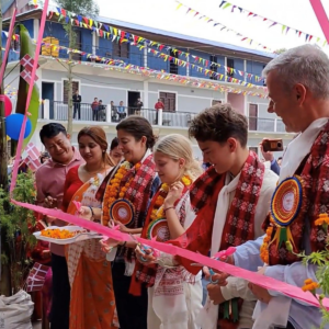 Nana Bule indvielse af skole i Nepal_One Decision